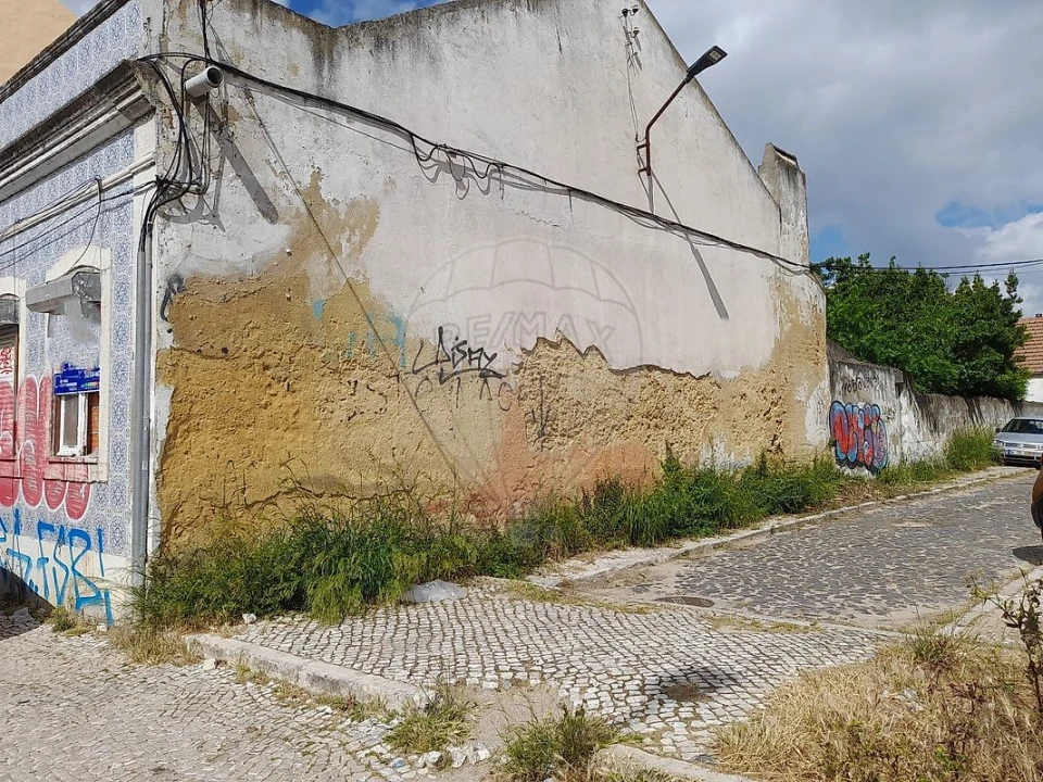 Moradia T4 para Venda em Barreiro e Lavradio Foto 3