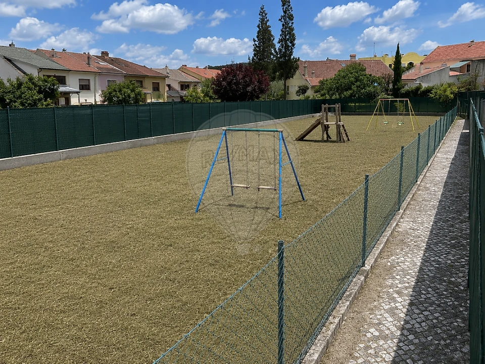 Apartamento T2 para Venda em Milharado Foto 29