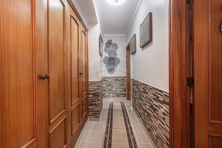 Apartamento T2 para Venda em Milharado Foto 10