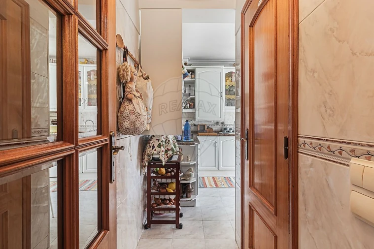 Apartamento T2 para Venda em Milharado Foto 14