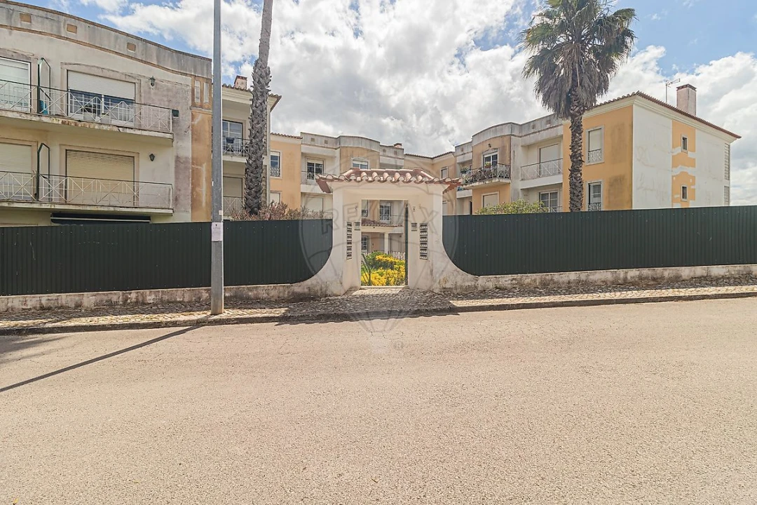 Apartamento T2 para Venda em Milharado Foto 25