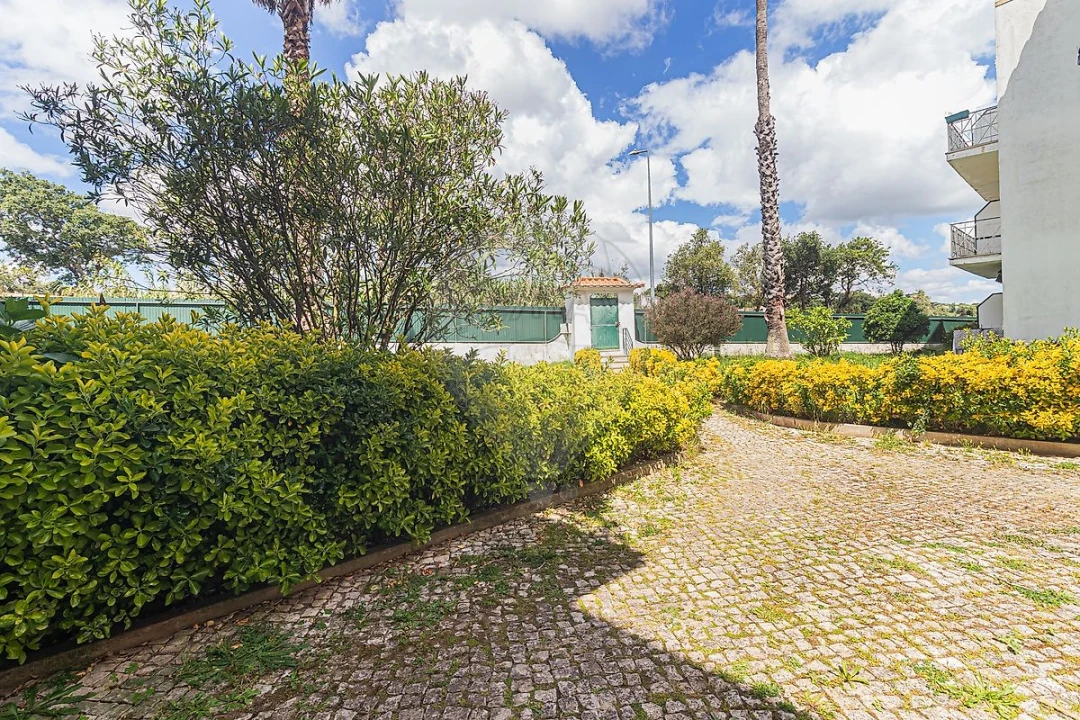 Apartamento T2 para Venda em Milharado Foto 23