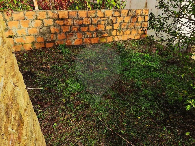 Moradia T4 para Venda em Alvoco das Varzeas Foto 27