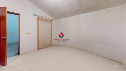 Moradia T3 para Venda em Loule (São Clemente)