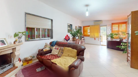Moradia T3 para Venda em Loule (São Clemente)