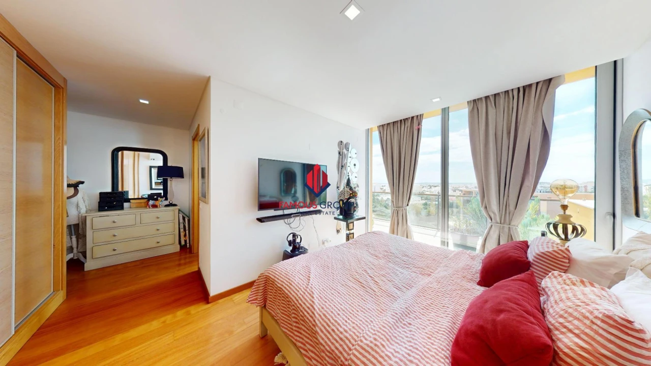 Apartamento T2 para Venda em Portimão Foto 20