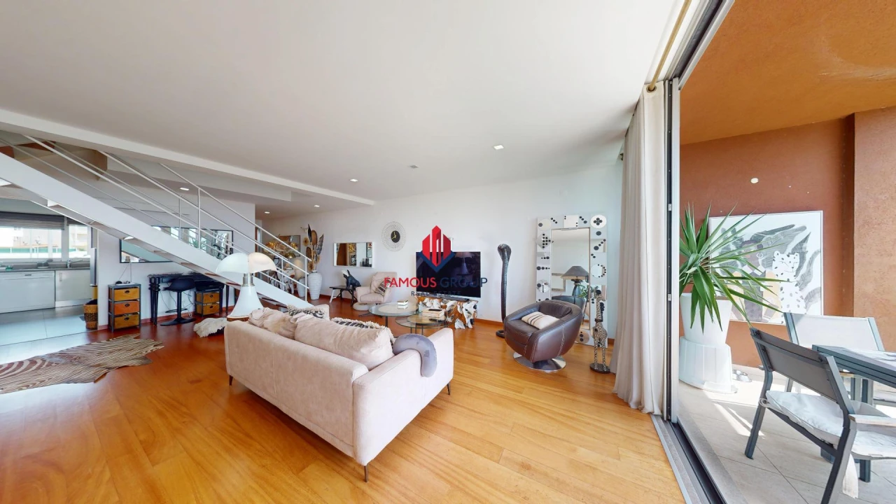 Apartamento T2 para Venda em Portimão Foto 32
