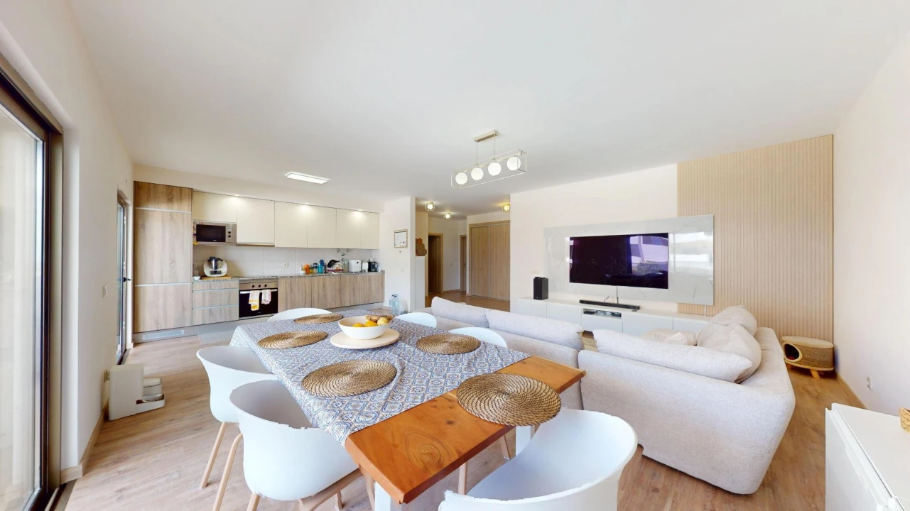 Apartamento T3 para Venda em Portimão Foto 4