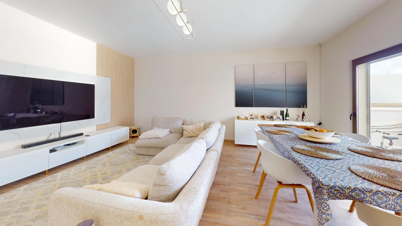 Apartamento T3 para Venda em Portimão Foto 7