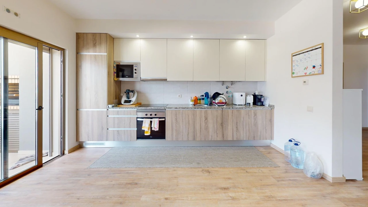 Apartamento T3 para Venda em Portimão Foto 11