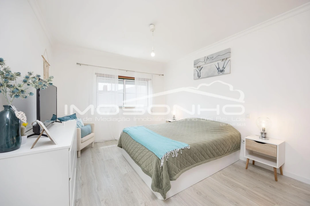 Apartamento T3 para Venda em Marinha Grande Foto 13