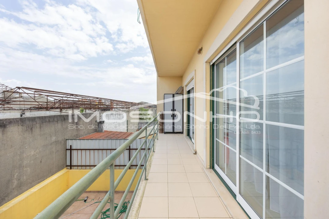 Apartamento T3 para Venda em Marinha Grande Foto 5