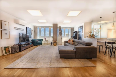Apartamento T5 para Venda em Penha de França