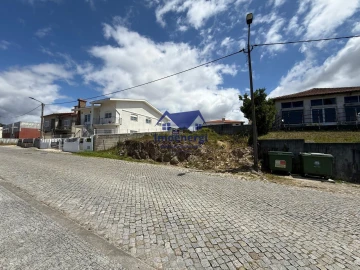 Terreno para Venda em Touguinha e Touguinhó