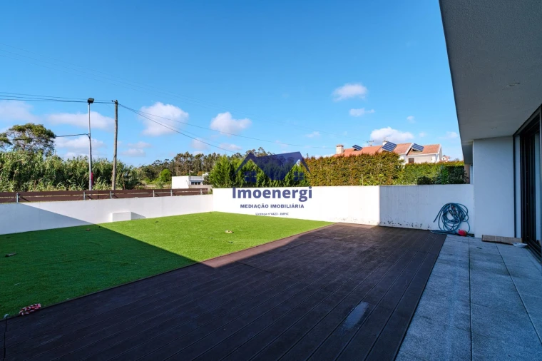 Moradia T3 para Venda em Vila Chã Foto 34