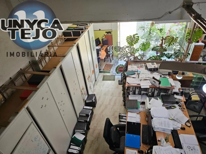 Negócio para Venda em Laranjeiro e Feijó Foto 22