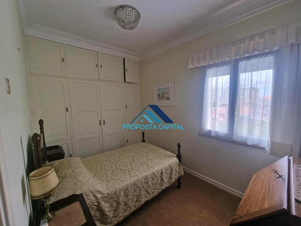 Apartamento T5 para Venda em Estrela Foto 7
