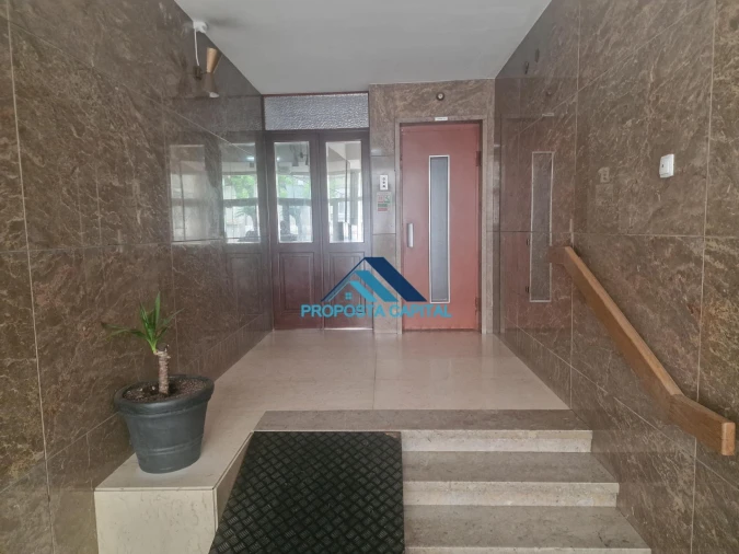 Apartamento T5 para Venda em Estrela Foto 19