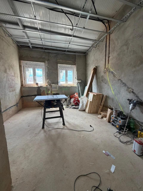 Apartamento T2 para Venda em Agualva e Mira-Sintra
