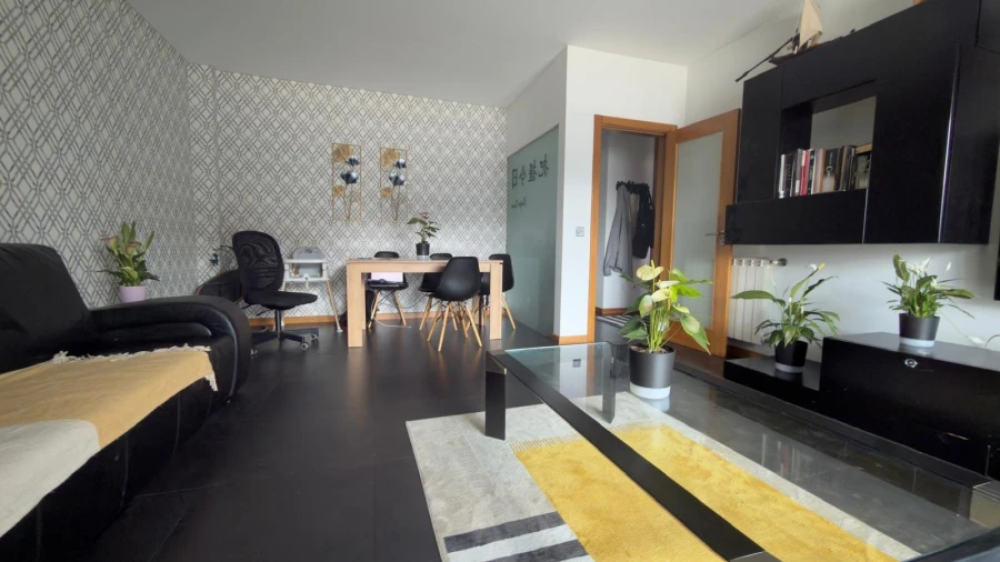 Apartamento T2 para Venda em Glória e Vera Cruz Foto 2