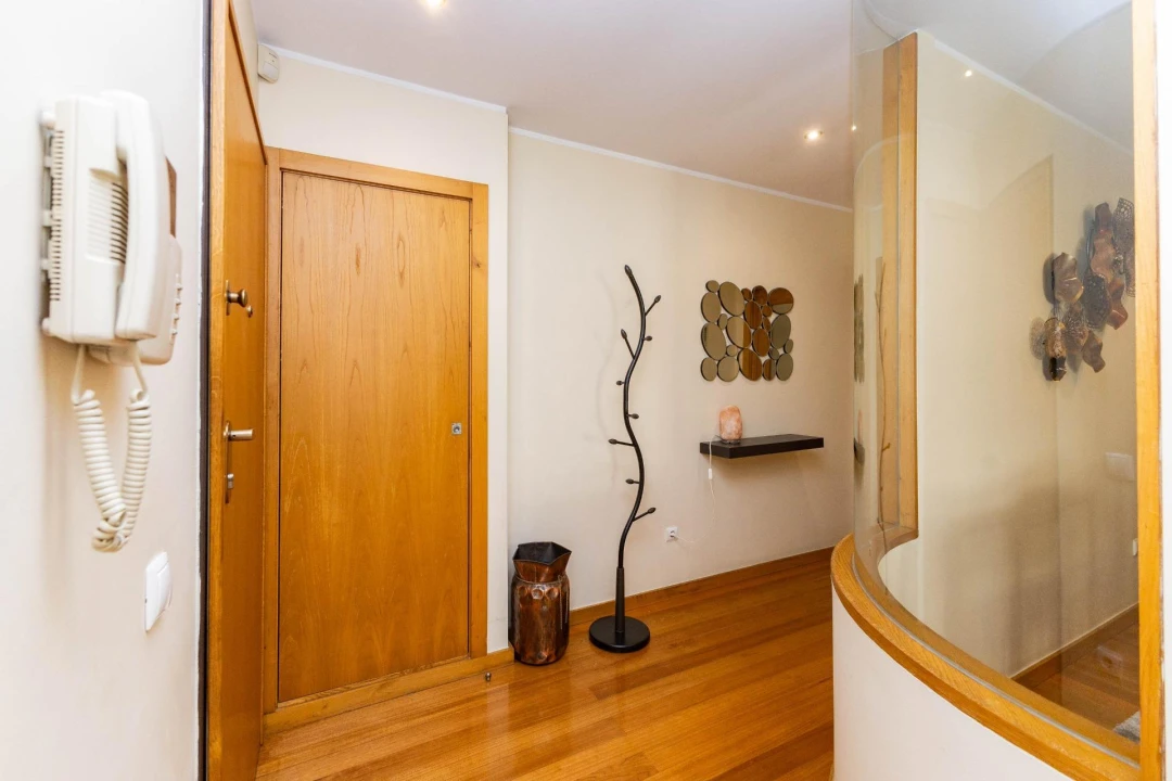 Apartamento T3 para Venda em Cidade da Maia Foto 16