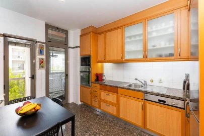 Apartamento T3 para Venda em Cidade da Maia