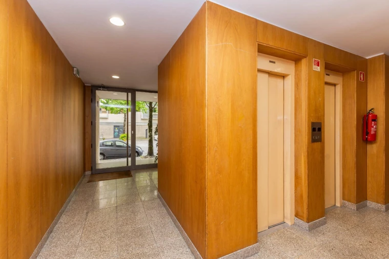 Apartamento T3 para Venda em Cidade da Maia Foto 29