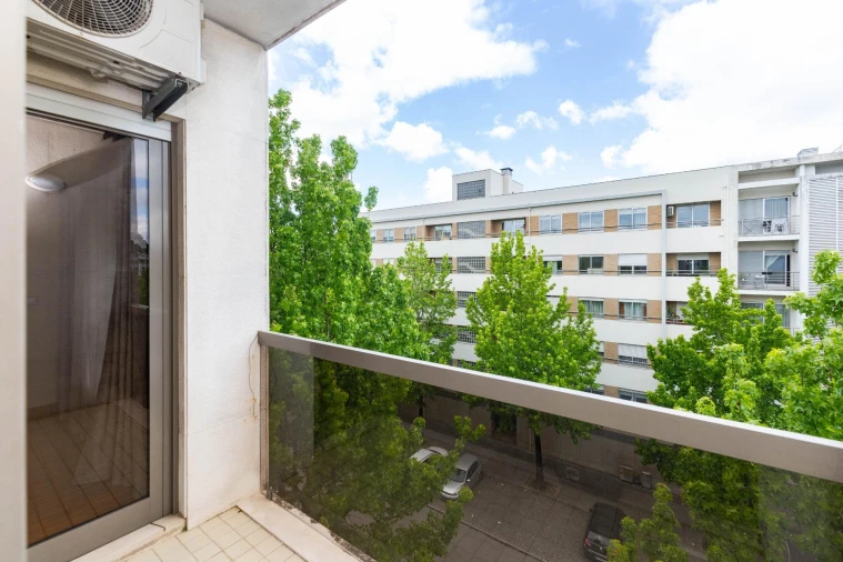 Apartamento T3 para Venda em Cidade da Maia Foto 8