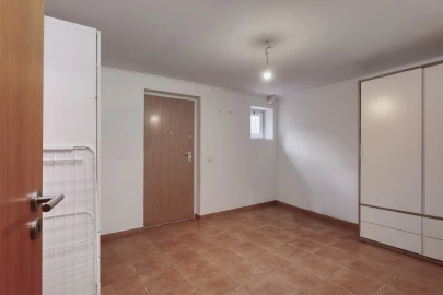 Moradia T4 para Venda em São Domingos de Rana