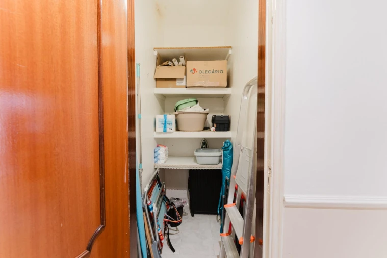 Apartamento T2 para Venda em Queluz e Belas Foto 14