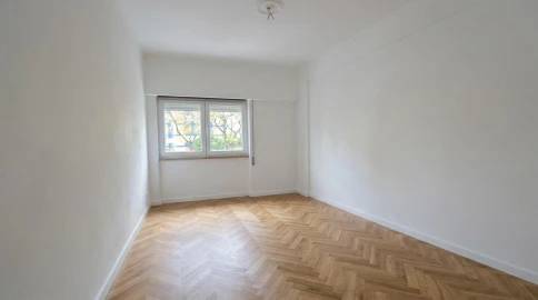Apartamento T2 para Venda em Odivelas