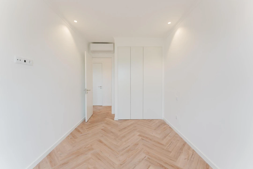 Apartamento T2 para Venda em Campolide Foto 20