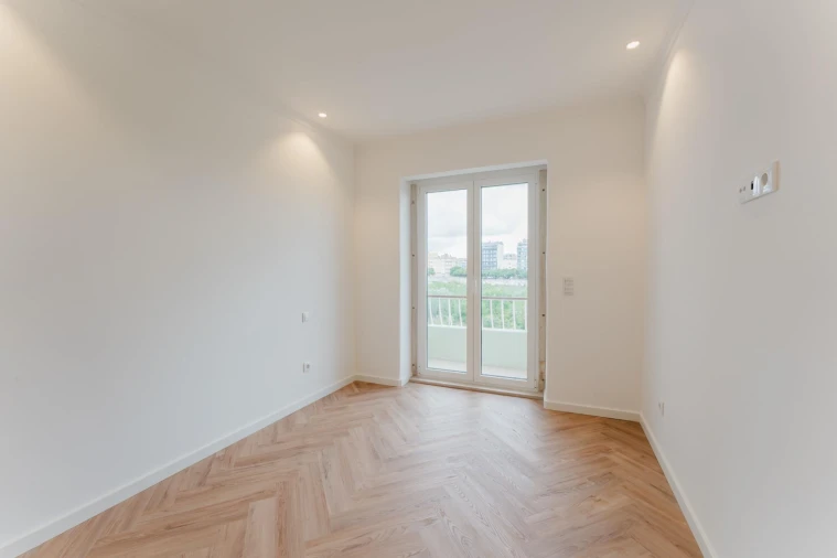 Apartamento T2 para Venda em Campolide Foto 13