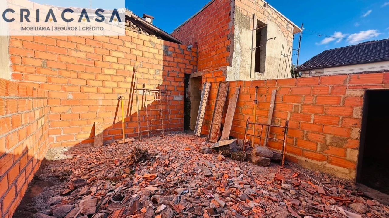 Moradia T3 para Venda em Ribafeita Foto 21