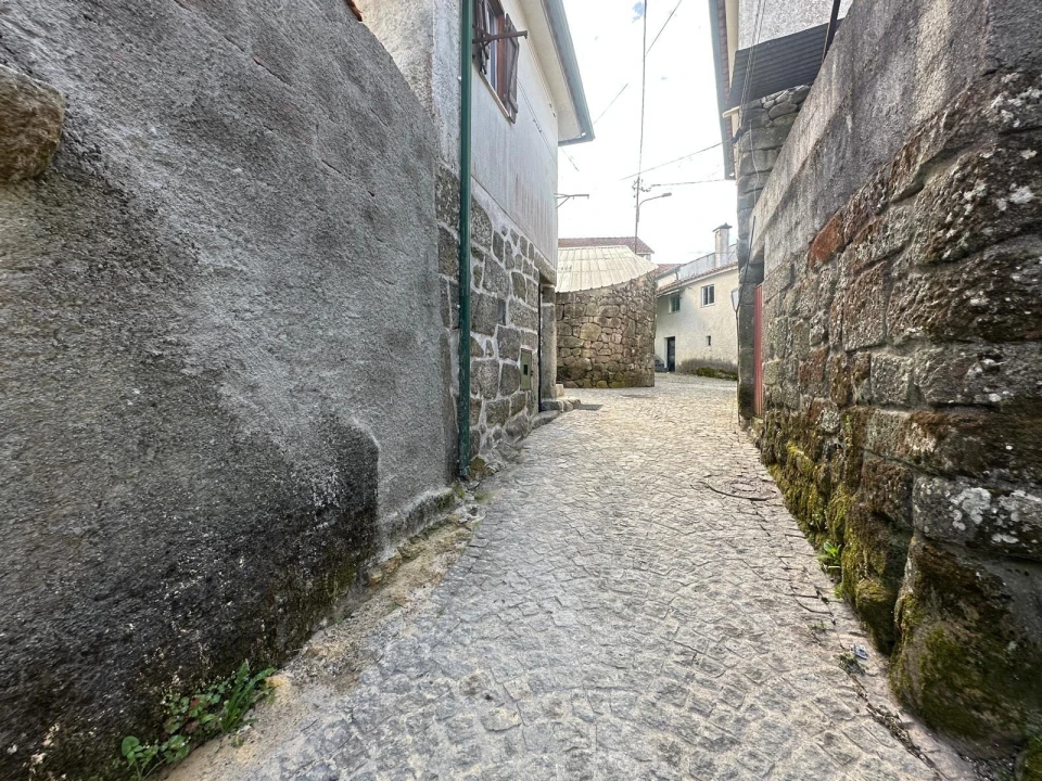 Moradia T3 para Venda em Ribafeita Foto 25