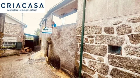 Moradia T3 para Venda em Ribafeita