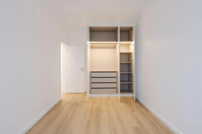 Apartamento T2 para Venda em Santo António