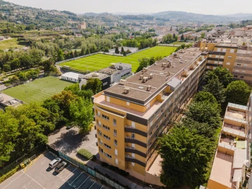Apartamento T5 para Venda em Costa