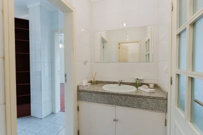 Apartamento T5 para Venda em Costa