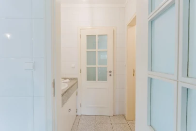 Apartamento T5 para Venda em Costa