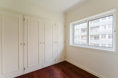 Apartamento T5 para Venda em Costa