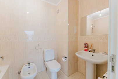 Apartamento T5 para Venda em Costa