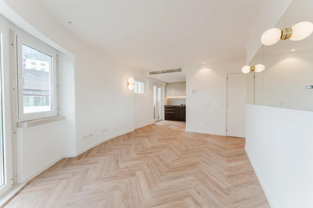 Apartamento T2 para Venda em Campolide Foto 2