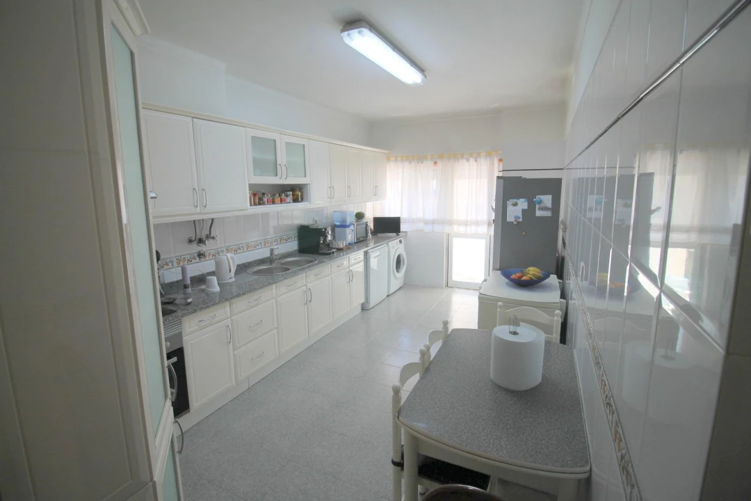 Apartamento T3 para Venda em Rio de Mouro Foto 1