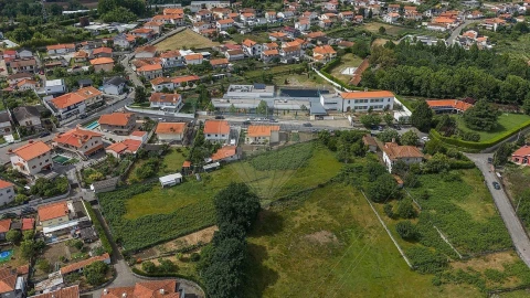Moradia T3 para Venda em Moreira de Conegos