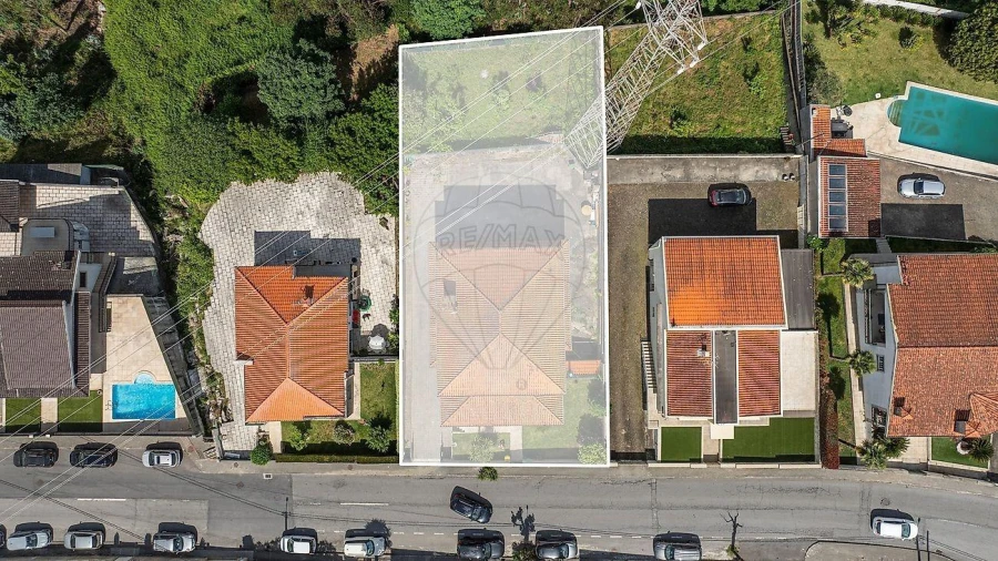 Moradia T4 para Venda em Aldão Foto 38