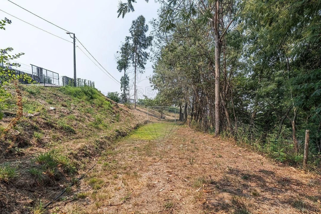 Moradia T1 para Venda em São João de Rei Foto 5