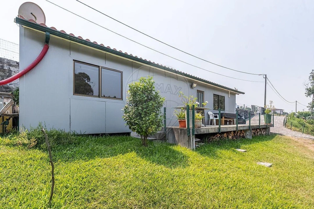 Moradia T1 para Venda em São João de Rei Foto 6
