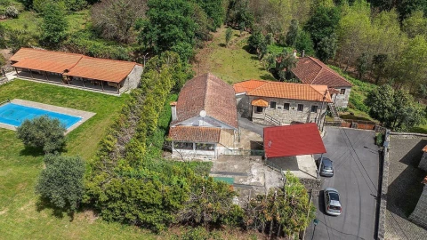 Moradia T5 para Venda em Gondoriz