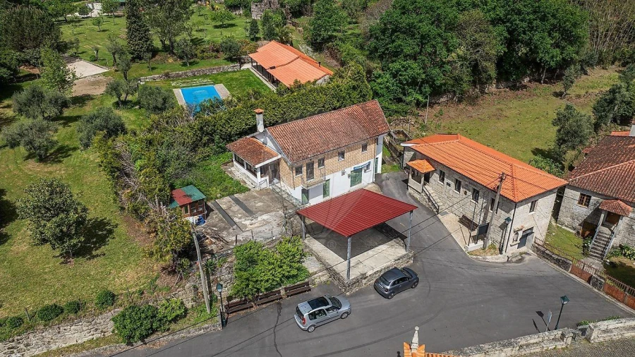 Moradia T5 para Venda em Gondoriz Foto 27